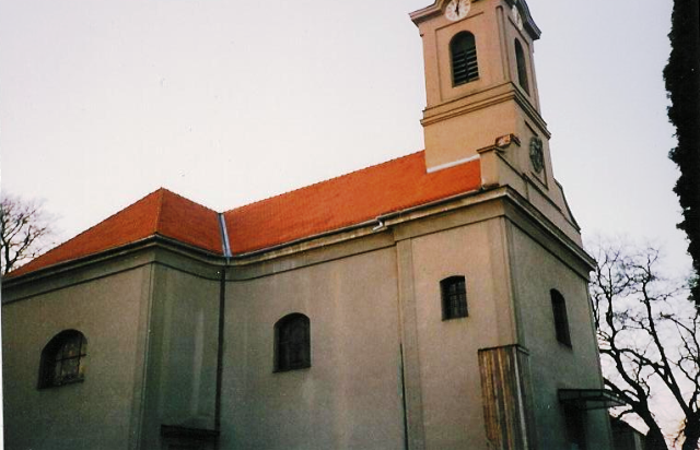Kostely a kláštery