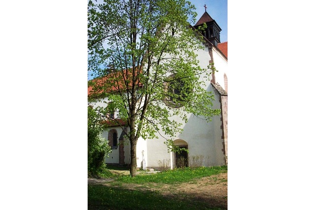 Kostely a kláštery